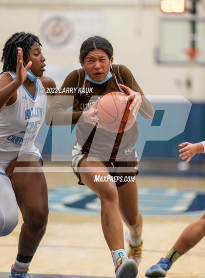Thumbnail 1 in Saint Francis vs Valley Christian (CIF Open Division Final) photogallery.