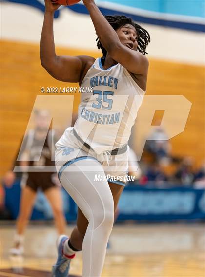 Thumbnail 3 in Saint Francis vs Valley Christian (CIF Open Division Final) photogallery.