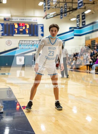 Thumbnail 2 in Saint Francis vs Valley Christian (CIF Open Division Final) photogallery.