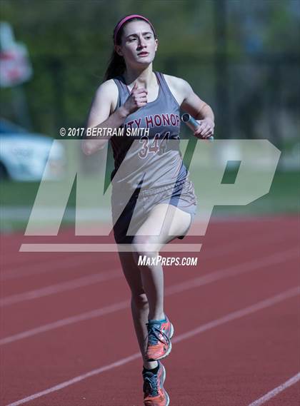 Thumbnail 2 in Buffalo Public School ( Girls 4 x 800 Relay) photogallery.