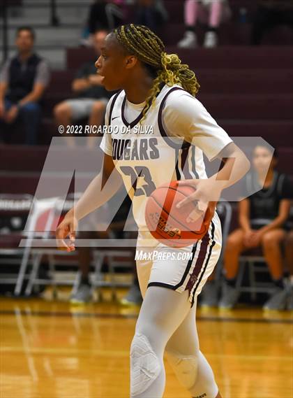 Thumbnail 2 in Cinco Ranch vs Mayde Creek photogallery.
