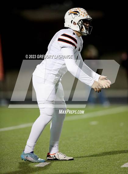 Thumbnail 3 in Haltom vs Keller photogallery.