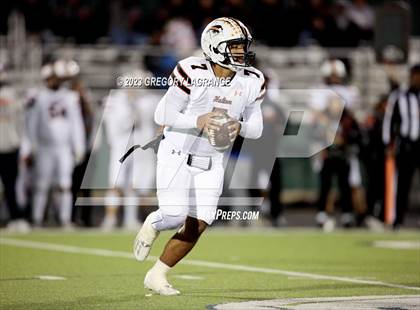 Thumbnail 3 in Haltom vs Keller photogallery.
