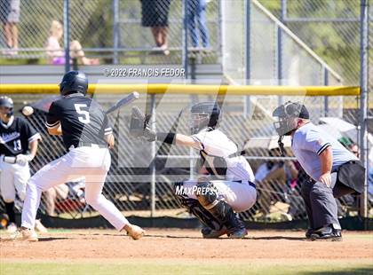 Thumbnail 2 in Lennard vs. Robinson photogallery.