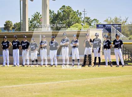 Thumbnail 3 in Lennard vs. Robinson photogallery.