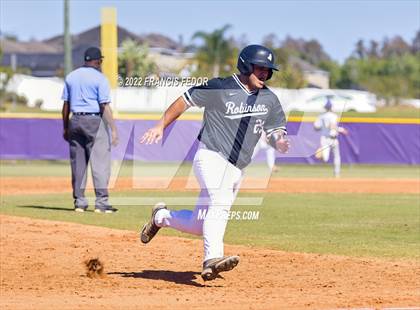 Thumbnail 2 in Lennard vs. Robinson photogallery.
