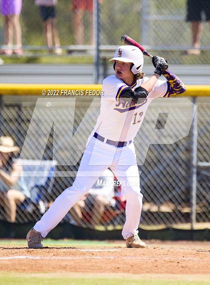 Thumbnail 2 in Lennard vs. Robinson photogallery.