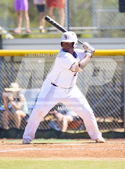 Thumbnail 3 in Lennard vs. Robinson photogallery.
