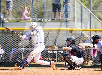 Thumbnail 1 in Lennard vs. Robinson photogallery.