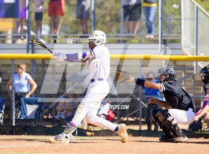 Thumbnail 1 in Lennard vs. Robinson photogallery.