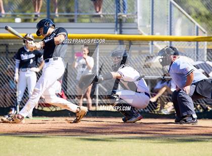 Thumbnail 1 in Lennard vs. Robinson photogallery.