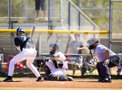 Thumbnail 3 in Lennard vs. Robinson photogallery.