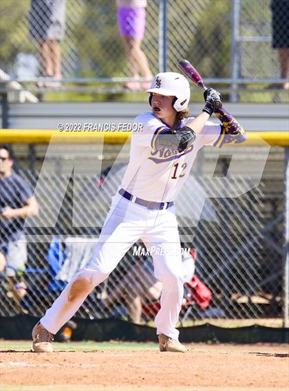 Thumbnail 2 in Lennard vs. Robinson photogallery.