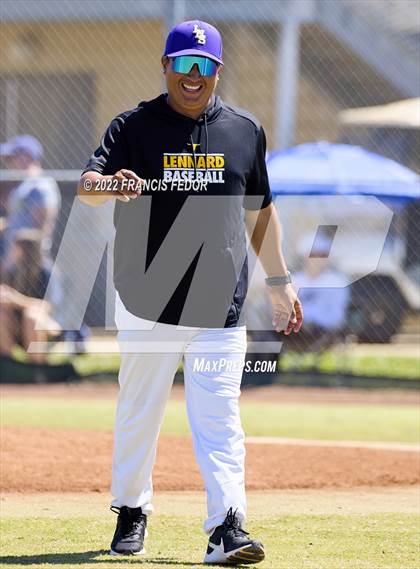 Thumbnail 1 in Lennard vs. Robinson photogallery.