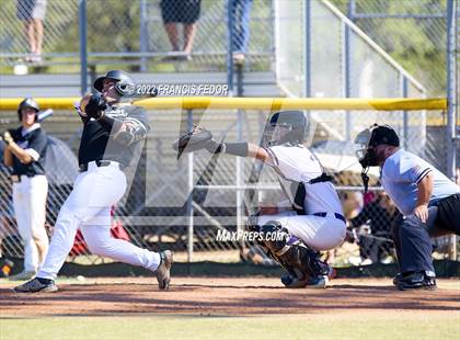 Thumbnail 1 in Lennard vs. Robinson photogallery.