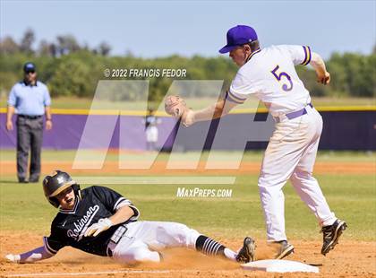 Thumbnail 1 in Lennard vs. Robinson photogallery.