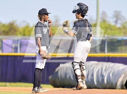 Thumbnail 2 in Lennard vs. Robinson photogallery.