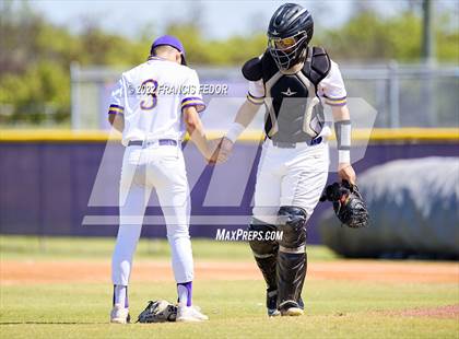 Thumbnail 1 in Lennard vs. Robinson photogallery.