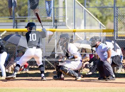 Thumbnail 2 in Lennard vs. Robinson photogallery.