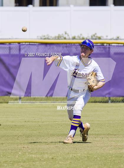 Thumbnail 3 in Lennard vs. Robinson photogallery.
