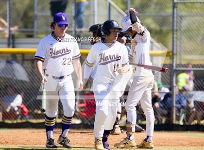 Thumbnail 2 in Lennard vs. Robinson photogallery.