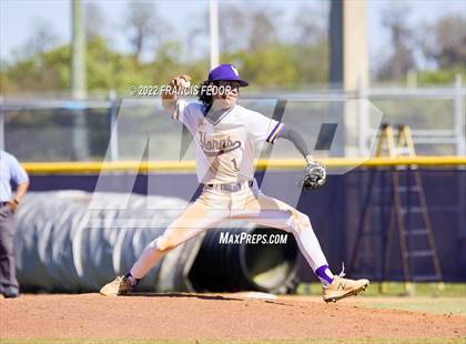 Thumbnail 3 in Lennard vs. Robinson photogallery.