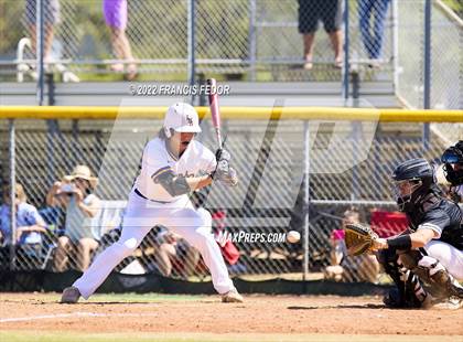Thumbnail 1 in Lennard vs. Robinson photogallery.