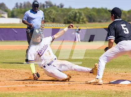 Thumbnail 2 in Lennard vs. Robinson photogallery.
