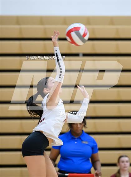 Thumbnail 1 in Eastlake @ Newport photogallery.