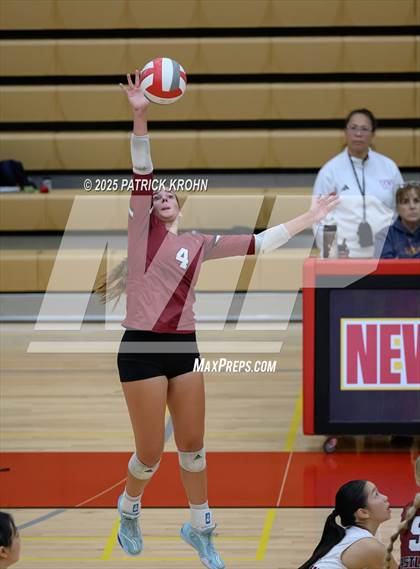 Thumbnail 3 in Eastlake @ Newport photogallery.