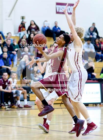 Thumbnail 3 in Golden Valley vs Whitney (CIF SJS D2 Playoff) photogallery.