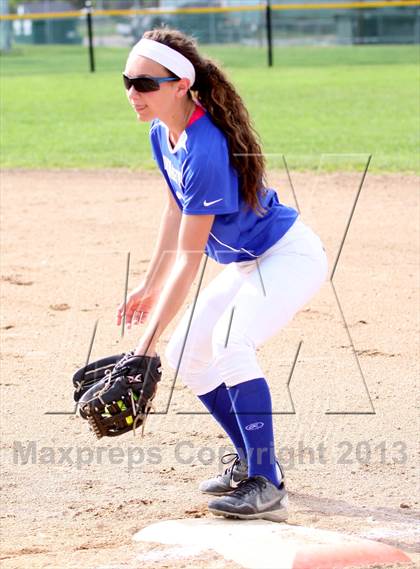 Thumbnail 2 in Dover vs. Winnacunnet (NHIAA Division I First Round) photogallery.