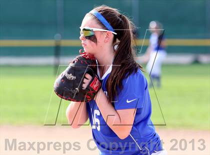 Thumbnail 2 in Dover vs. Winnacunnet (NHIAA Division I First Round) photogallery.