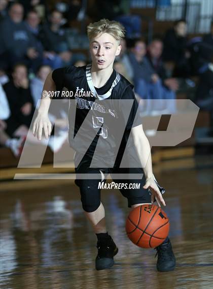 Thumbnail 3 in Lincoln Southeast vs. Lincoln Northeast (HAC Tournament) photogallery.