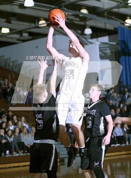 Thumbnail 3 in Lincoln Southeast vs. Lincoln Northeast (HAC Tournament) photogallery.
