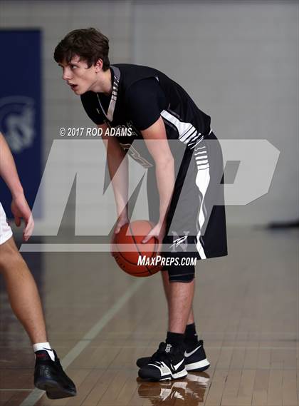 Thumbnail 2 in Lincoln Southeast vs. Lincoln Northeast (HAC Tournament) photogallery.