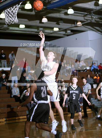 Thumbnail 3 in Lincoln Southeast vs. Lincoln Northeast (HAC Tournament) photogallery.