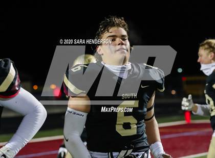 Thumbnail 3 in St. Michael-Albertville @ Lakeville (MSHSL 6A Section Playoff) photogallery.