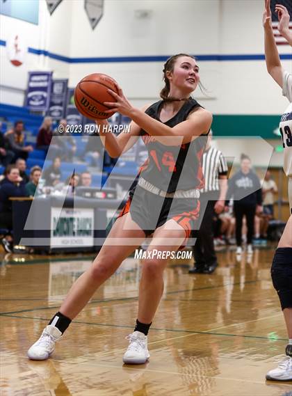 Thumbnail 3 in Douglas @ Damonte Ranch photogallery.