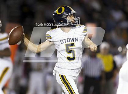 Thumbnail 3 in O'Fallon @ Belleville West photogallery.