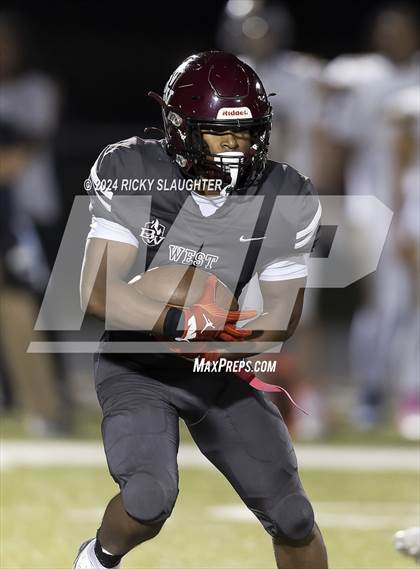 Thumbnail 3 in O'Fallon @ Belleville West photogallery.