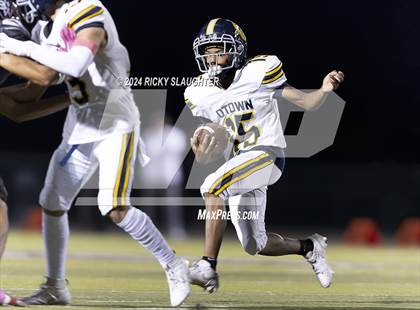 Thumbnail 1 in O'Fallon @ Belleville West photogallery.