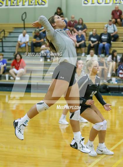 Thumbnail 3 in Bauxite @ Sheridan photogallery.