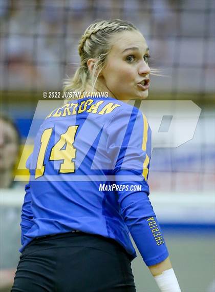 Thumbnail 1 in Bauxite @ Sheridan photogallery.