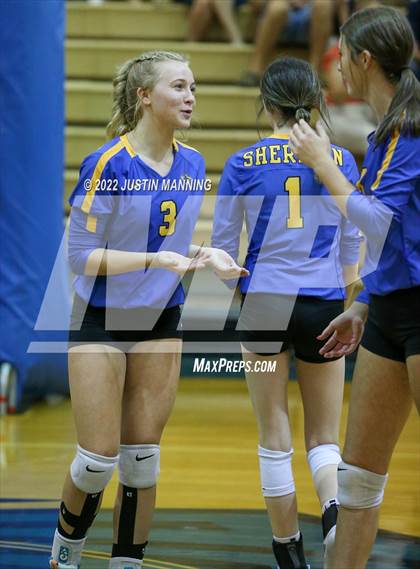Thumbnail 1 in Bauxite @ Sheridan photogallery.