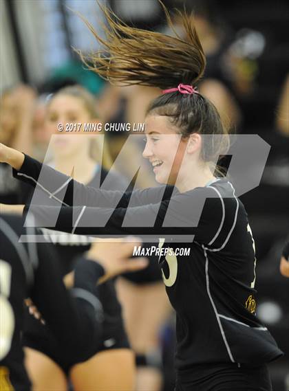 Thumbnail 1 in Canyon @ Foothill photogallery.