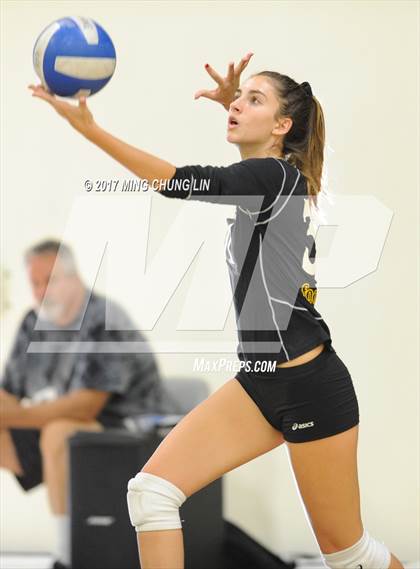 Thumbnail 2 in Canyon @ Foothill photogallery.