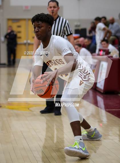 Thumbnail 2 in Albuquerque vs. Valley (Albuquerque Metro Championships) photogallery.