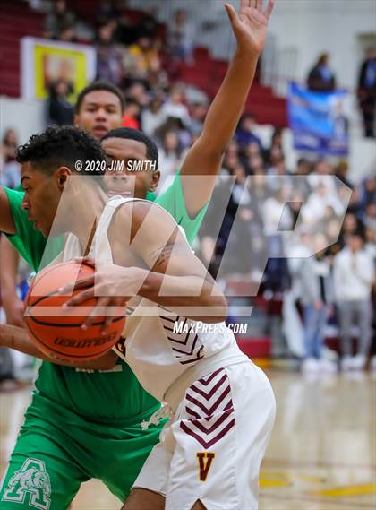 Thumbnail 3 in Albuquerque vs. Valley (Albuquerque Metro Championships) photogallery.