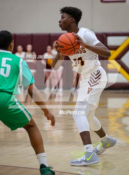Thumbnail 1 in Albuquerque vs. Valley (Albuquerque Metro Championships) photogallery.